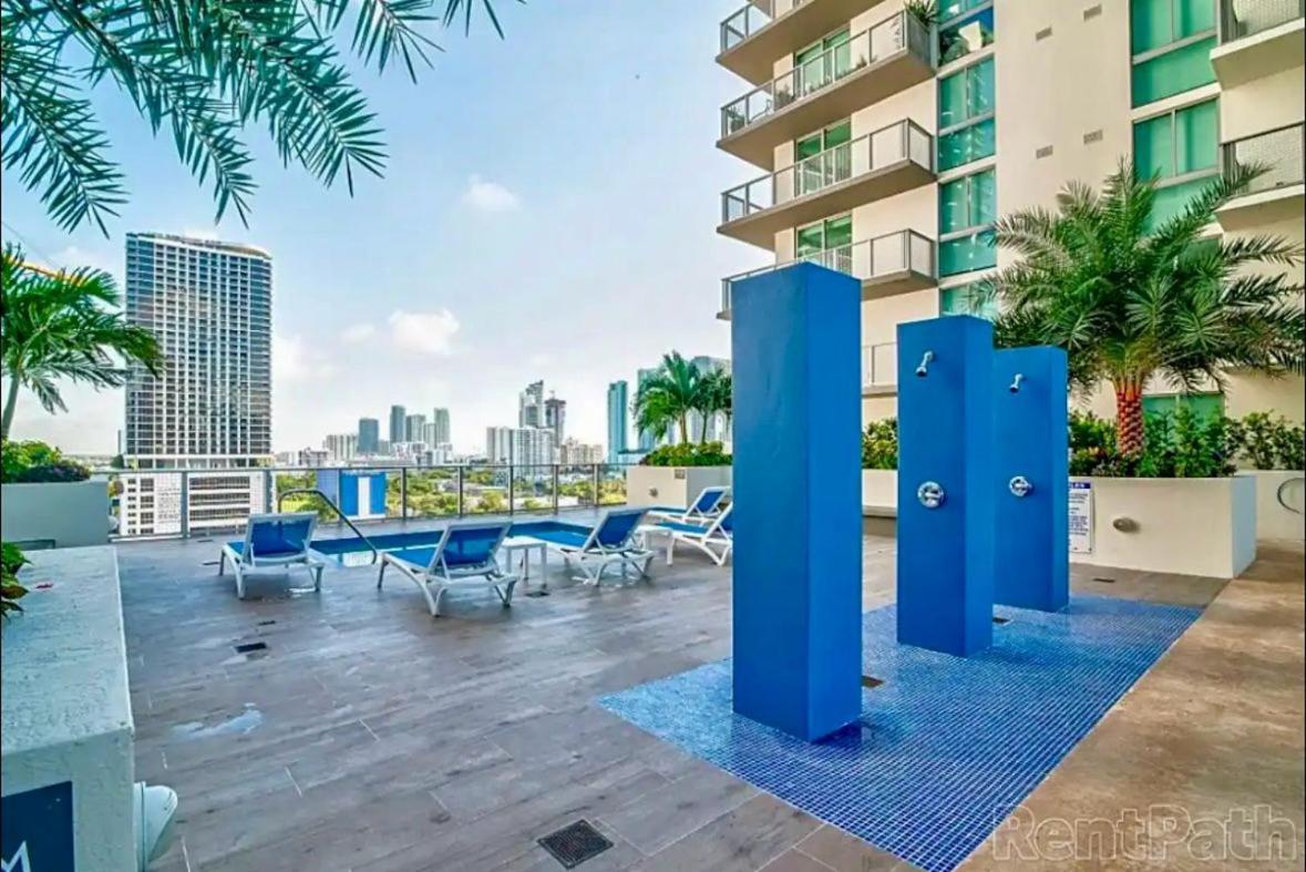 Sunset Bliss Loft Apartamento *